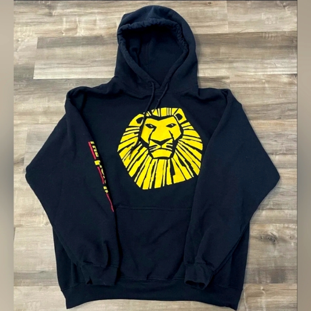 The Lion King Broadway Musical Sweatshirt Adult  Sz Large Black Hoodie Pullover